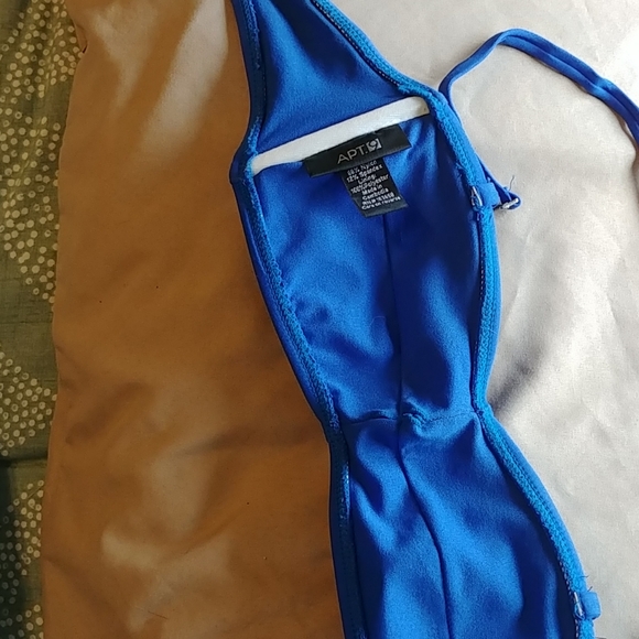 Blue bikini - Picture 2 of 2